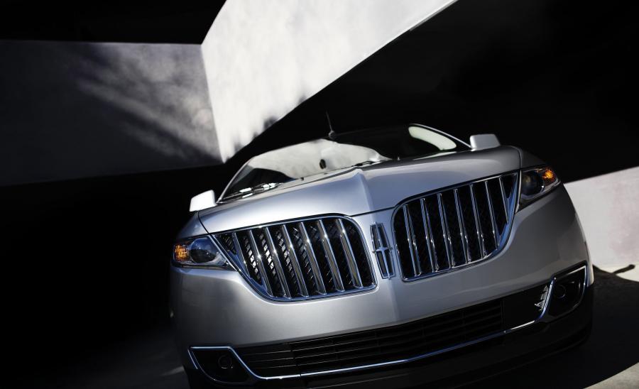  Lincoln MKX 2011 года  (фото 65 из 105)